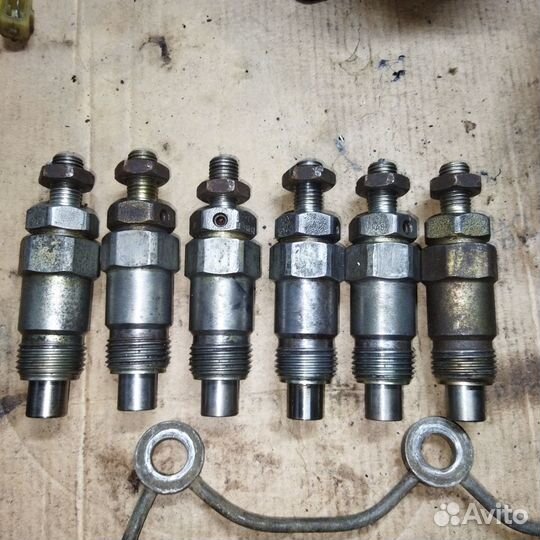 Двигатель RD28T (остатки)