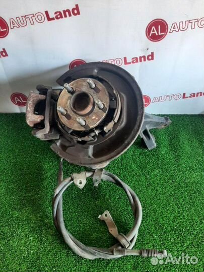 Ступица задняя левая Toyota Avensis AZT250