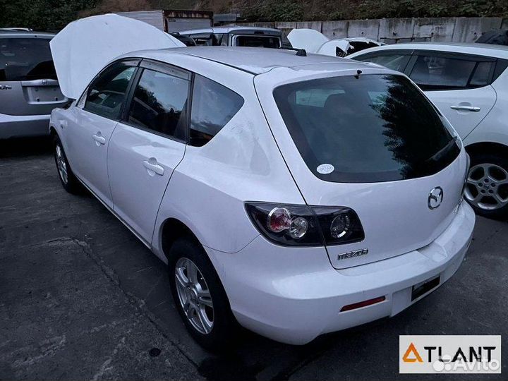 Крыло переднее левое mazda axela