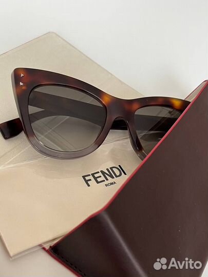 Солнцезащитные очки fendi оригинал