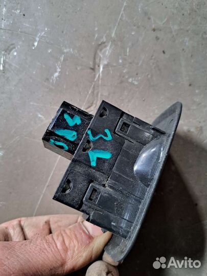 Кнопка стеклоподъёмника задний Volvo S80