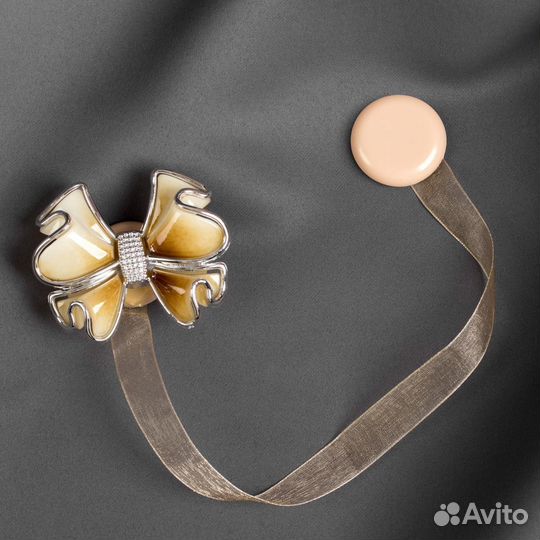 Подхват шторный магнитный 