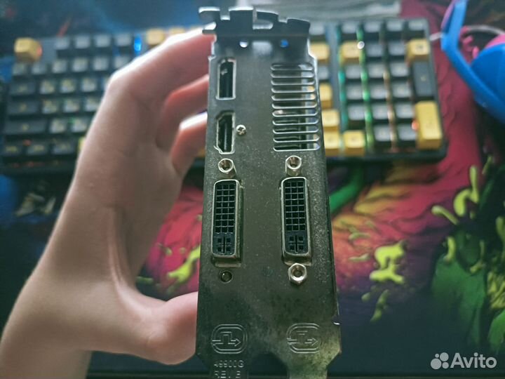 Видеокарта PCI-E Sapphire ATI Radeon HD5770