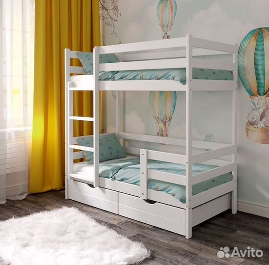 Кровать двухъярусная
