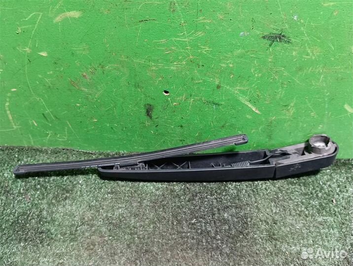 Поводок стеклоочистителя задний Citroen C5 2009