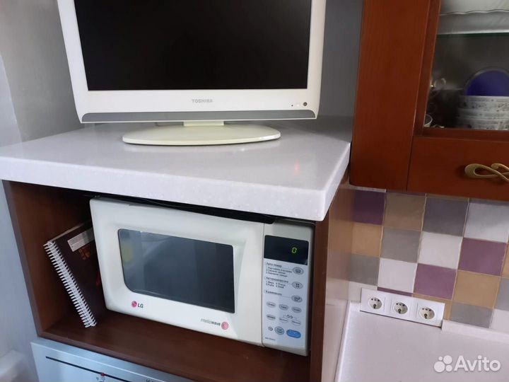 Столешница из искусственного камня (кварц, акрил)