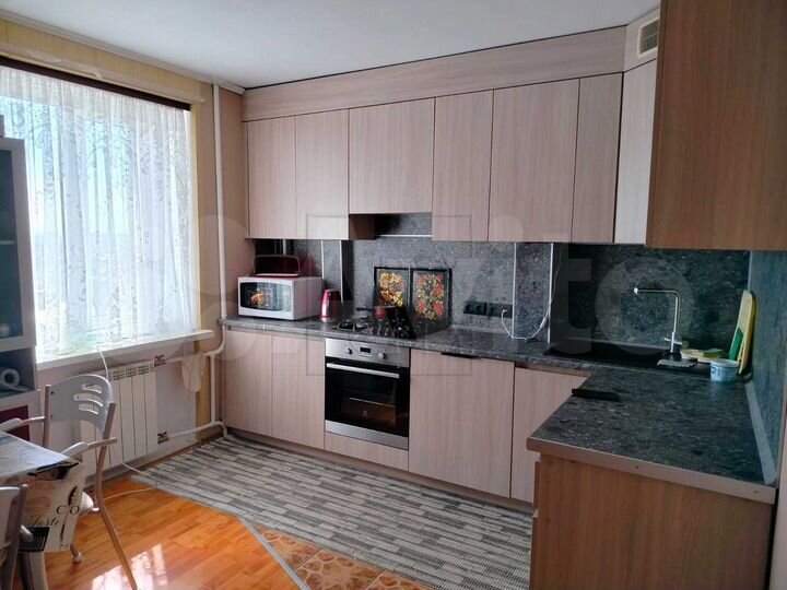 2-к. квартира, 77,3 м², 6/6 эт.