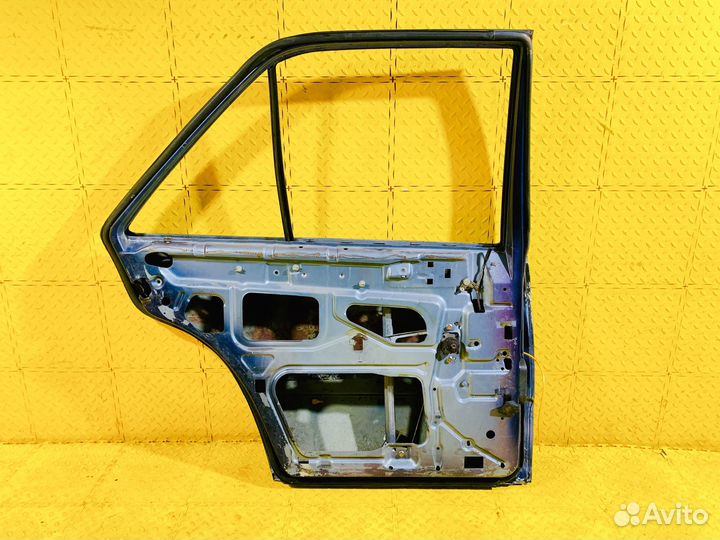 Дверь зад. левая Mercedes-Benz 190 W201 82-94