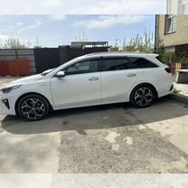 Kia Ceed 1.6 AT, 2021, 41 000 км, с пробегом, цена 2 359 000 руб.