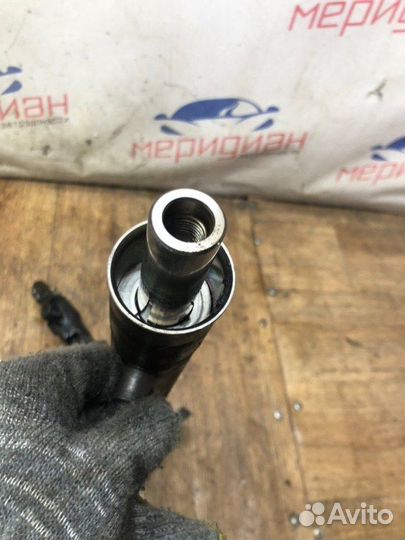 Рулевая рейка Volkswagen Golf III 1995