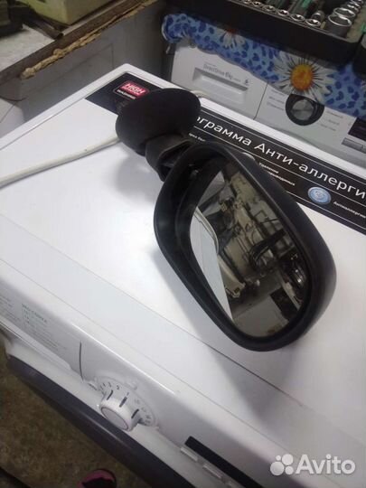 Зеркало на машину