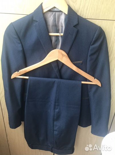 Школьный костюм