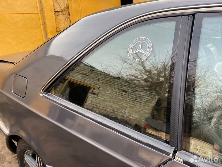Задние форточки Mercedes CL C140