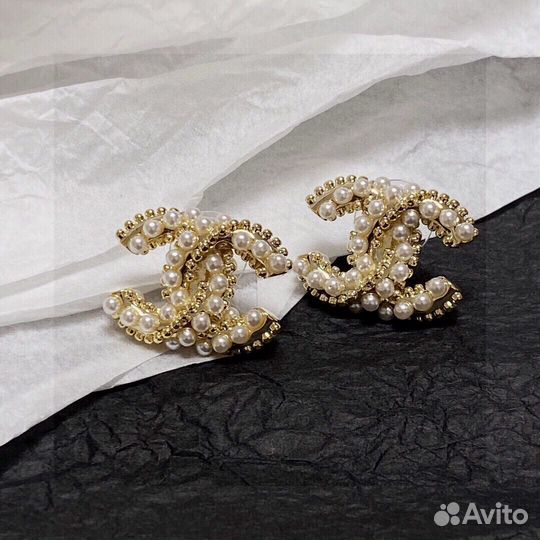 Серьги Chanel