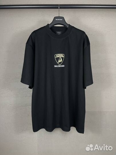 Футболка Balenciaga оверсайз