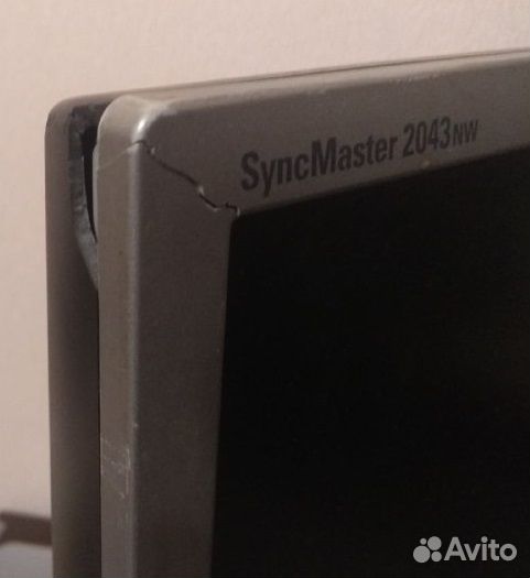 Монитор Samsung 2043NW (20 дюймов; 16:10)