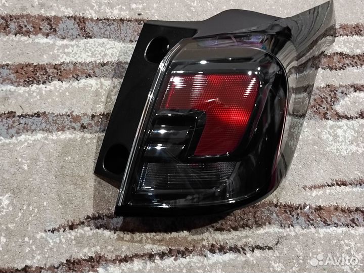 Новый задний правый фонарь Opel Crossland X