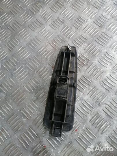 Кнопка стеклоподъемника передняя правая Geely Mk