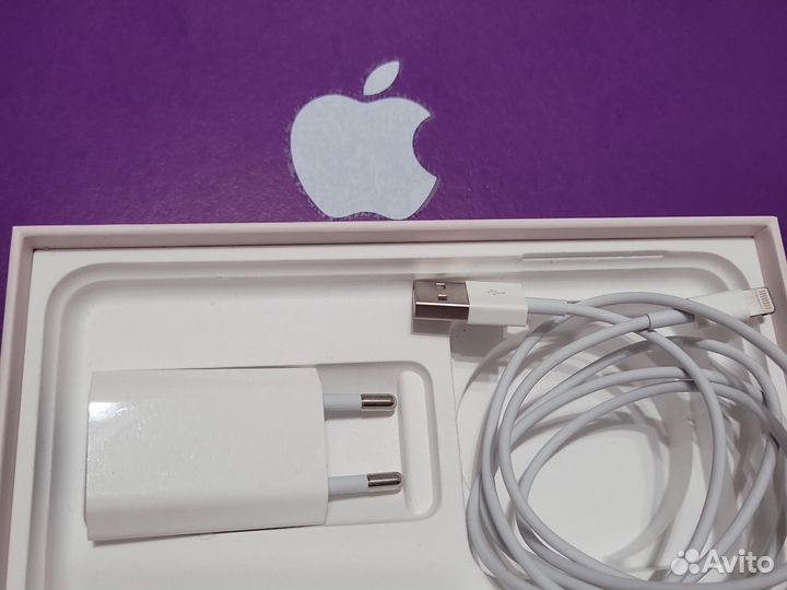 Блок питания iPhone