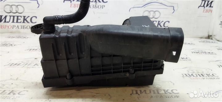 Корпус воздушного фильтра VW Tiguan 2007-2011