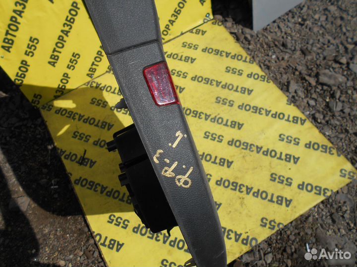 Обшивка двери передней левой для Ford Focus III