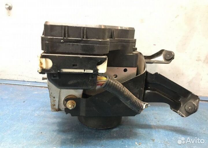 Блок ABS Lexus Ls430 UCF30 UCF31
