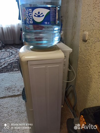 Кулер для воды бу