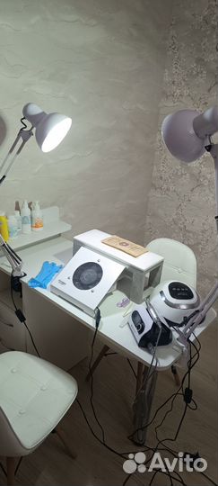 Маникюр с покрытием гель-лак