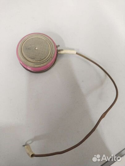 Конденсаторы, тиристор, транзисторы, диодный мост