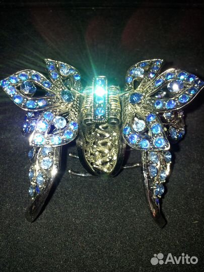 Заколки для волос со стразами