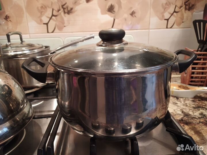 Кастрюля из нержавейки