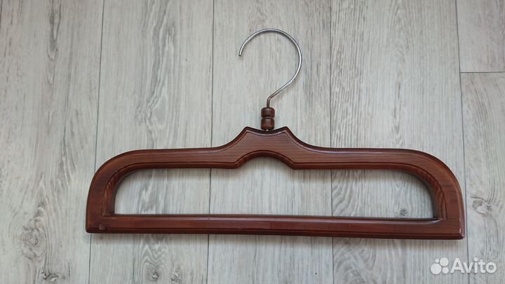 Вешалка для одежды