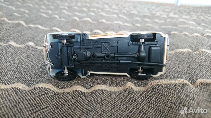 Автомобили СССР, Москвич 400-422 