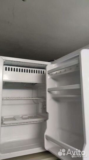 Холодильник бу маленький