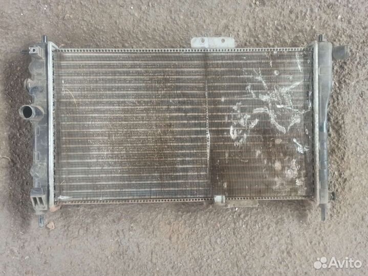 Радиатор охлаждения Daewoo Nexia 1,5 16кл A15MF