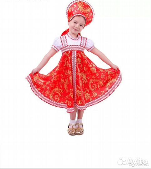 7 видов: сарафаны с кокошниками