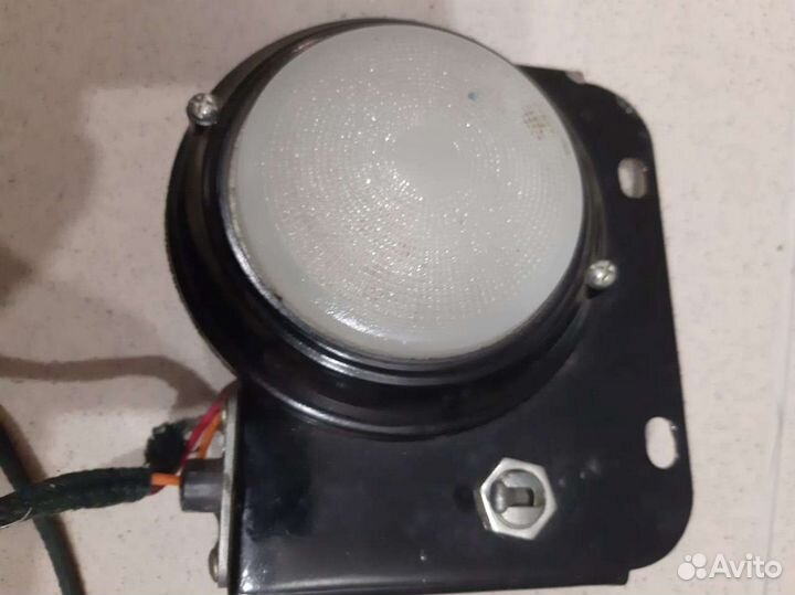 Плафон освещения кунга автомобиля