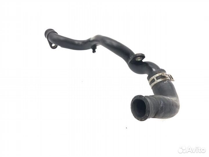 Патрубок системы охлаждения Audi A6 C6 BDW 2008