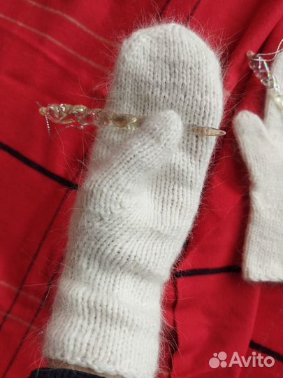 Варежки из пуха норки вязаные