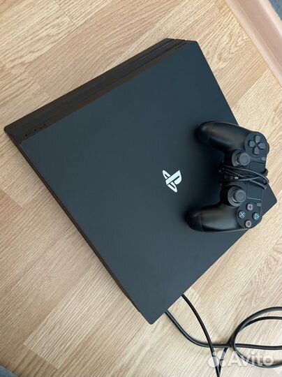 Sony PS4 Pro CUH-7108B