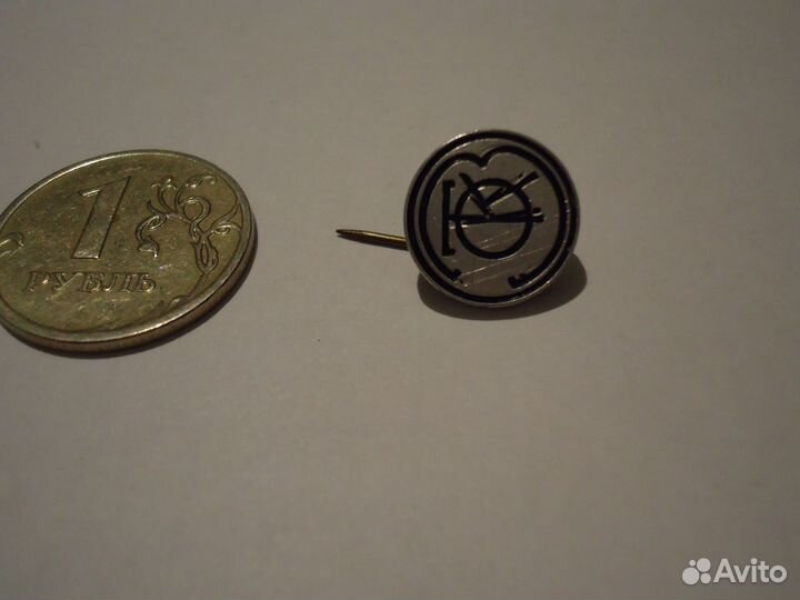 Значок Томский завод