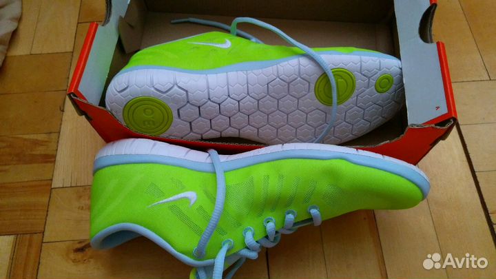 Кроссовки nike р.9 26 см