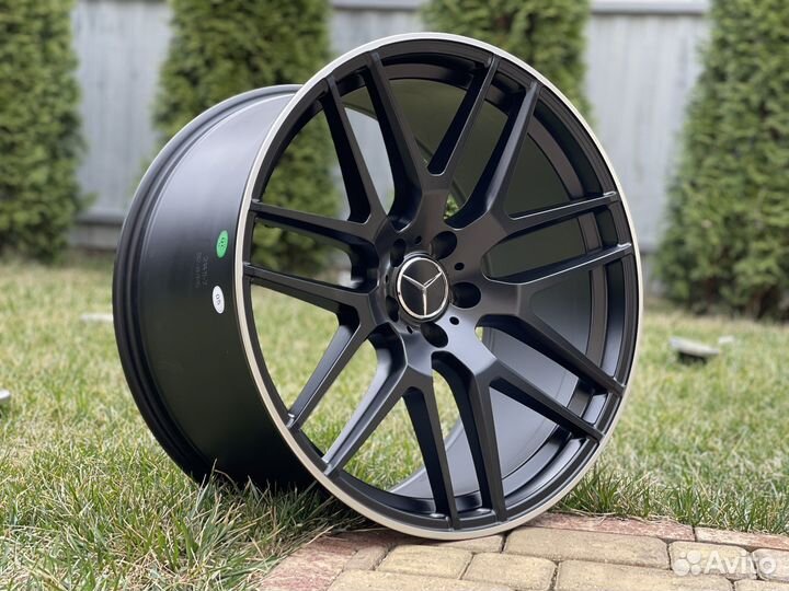 Стильные разноширокие диски на GLE R21