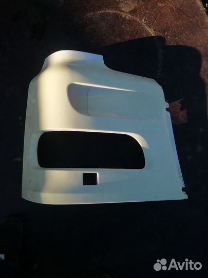 Юбка бампера правая Daf 105