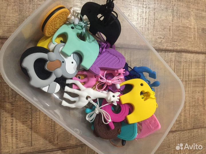 Силиконовые грызунки и бусины