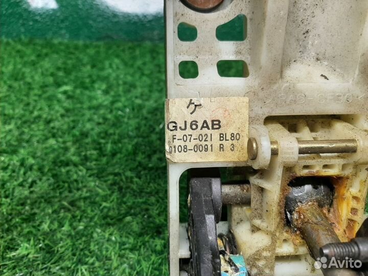 В наличии: Кулиса на Mazda 6