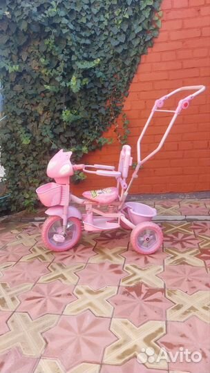 Детский велосипед с родительской ручкой