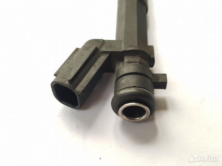 Форсунка топливная Nissan Juke HR16DE 2013