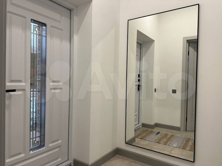 Дом 170 м² на участке 8,7 сот.