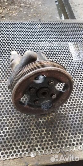 Насос гур Renault Clio K7M